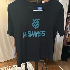 K-Swiss Black and Blue women’s cropped T-Shirt